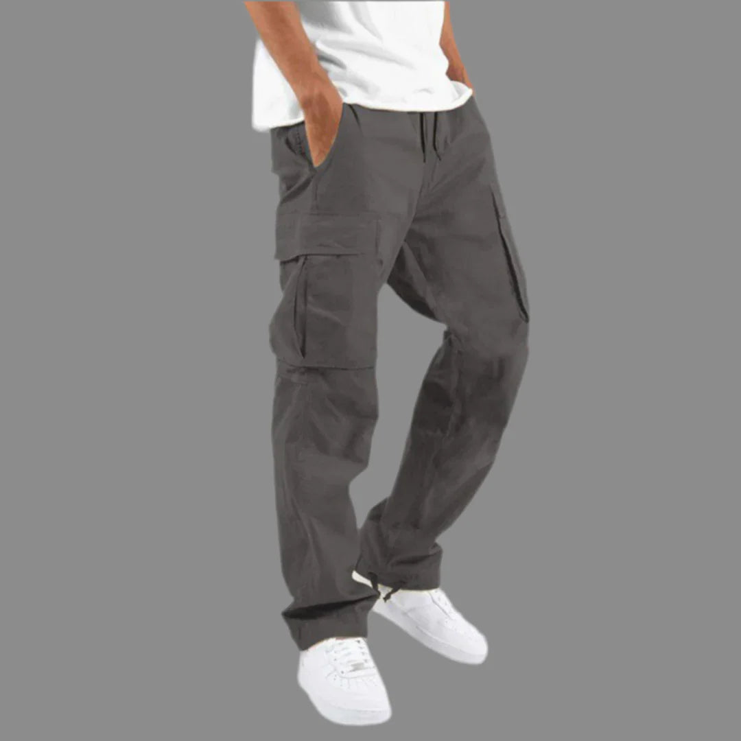 Męskie spodnie cargo z kieszeniami po bokach | Styl streetwear