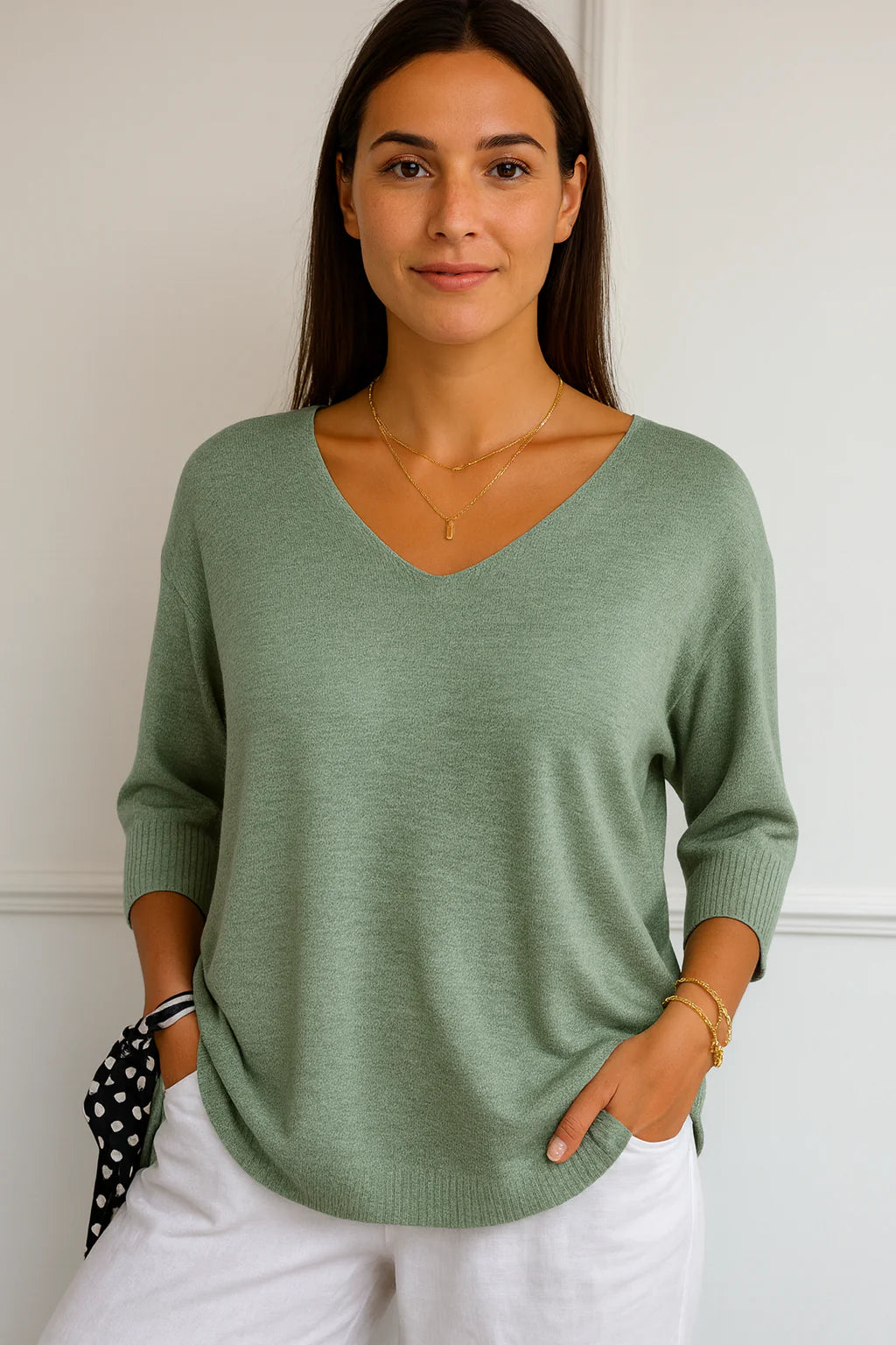 Damski sweter z dekoltem w serek i rękawem 3/4 | Styl casualowy
