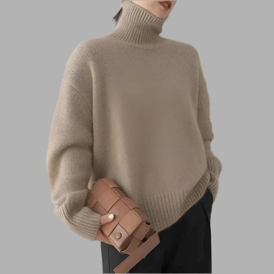 Damski golfowy sweter o luźnym kroju | Styl elegancki
