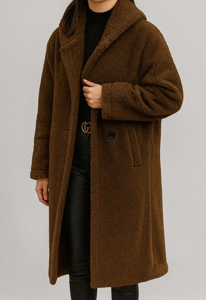 Damski płaszcz z kapturem z miękkiego misia | Styl casualowy